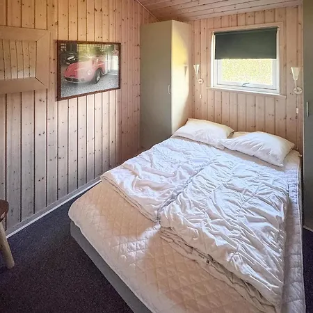 Front In With Sauna * Otterup
